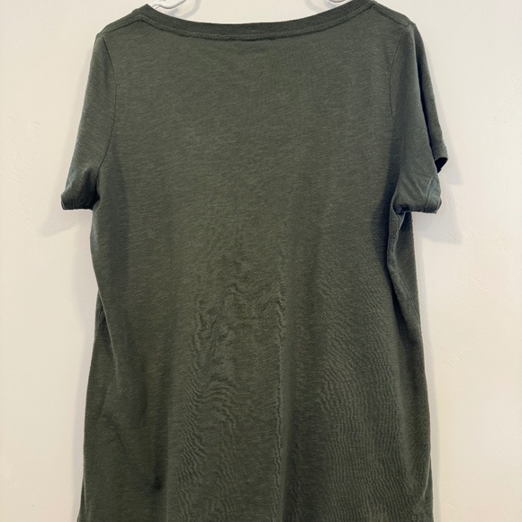 Smokey Bear V-Neck T-Shirt - Picture 2 of 3